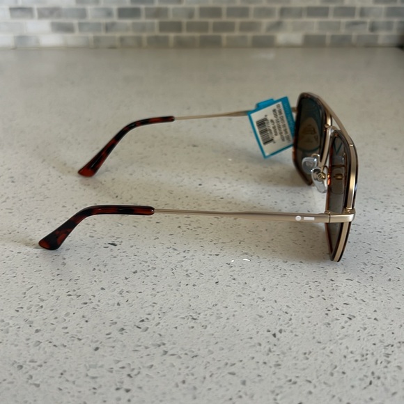 Dot Dash Sunglasses - Rave Up Leopard UV400 - Picture 3 of 5